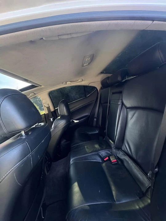 2010 Lexus IS 2nd Gen - Image 11 of 11