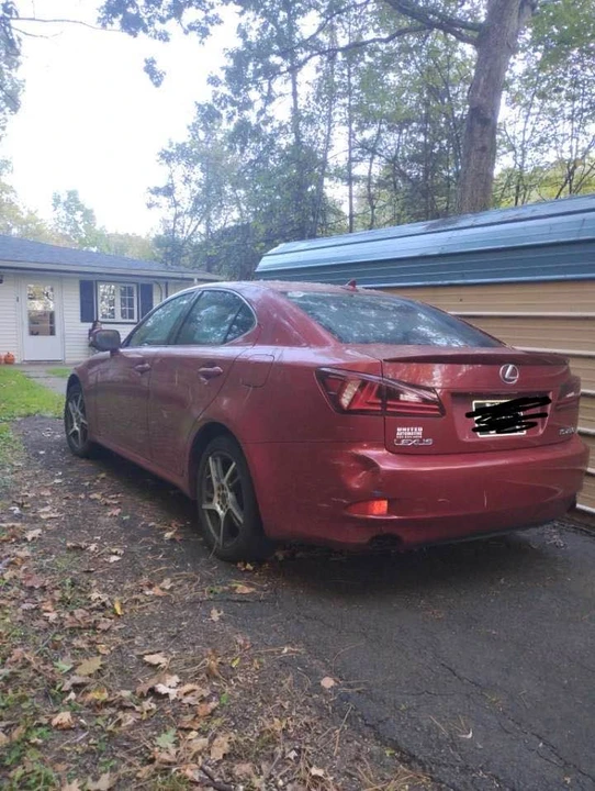 2010 Lexus IS 2nd Gen - Image 6 of 7