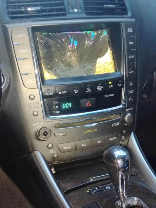 2010 Lexus IS 2nd Gen - Image 3 of 7