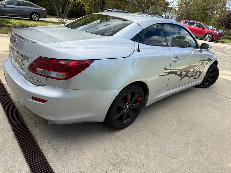 2010 Lexus IS 2nd Gen - Image 3 of 15