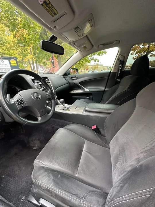 2010 Lexus IS 2nd Gen - Image 6 of 14