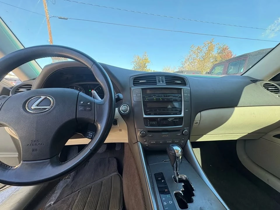 2010 Lexus IS 2nd Gen - Image 3 of 7