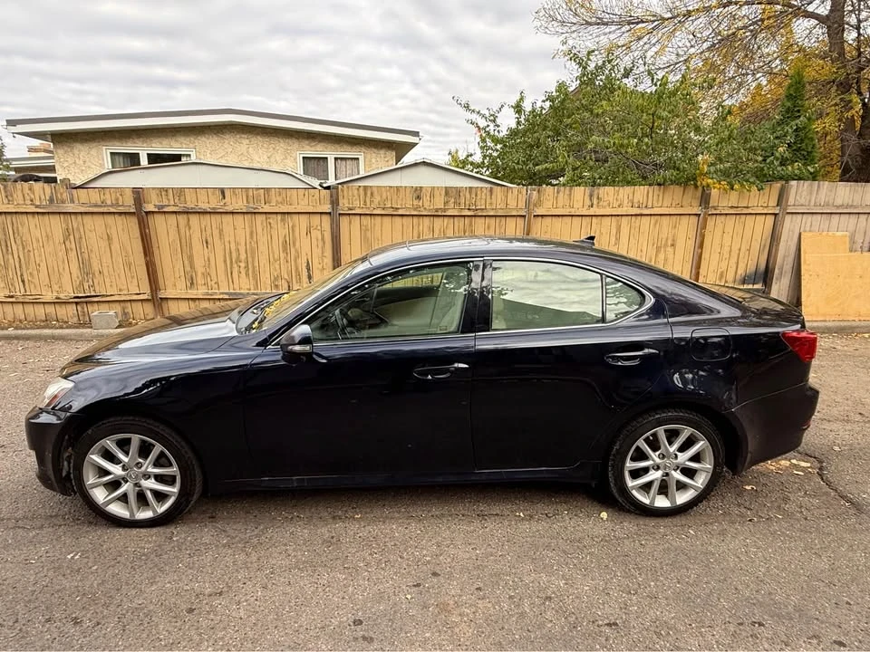 2010 Lexus IS 2nd Gen - Image 3 of 8