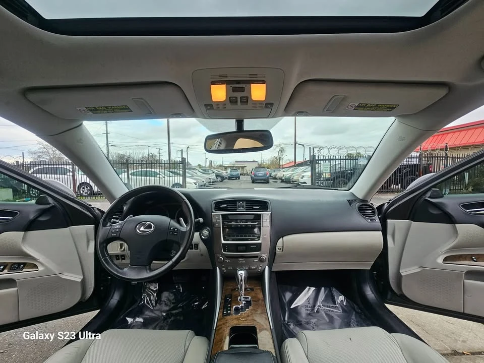 2010 Lexus IS 2nd Gen - Image 12 of 18