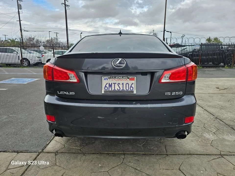 2010 Lexus IS 2nd Gen - Image 4 of 18