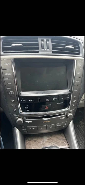 2010 Lexus IS 2nd Gen - Image 6 of 8