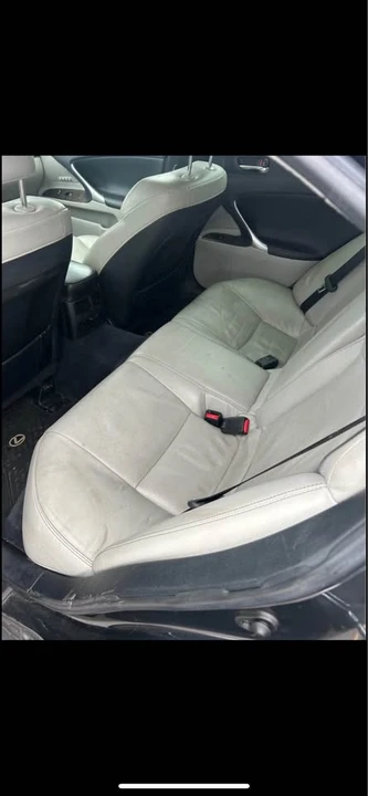 2010 Lexus IS 2nd Gen - Image 4 of 8