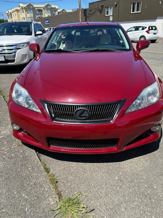 2010 Lexus IS 2nd Gen - Image 5 of 14