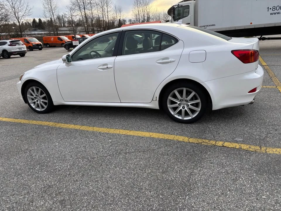 2010 Lexus IS 2nd Gen - Image 7 of 20