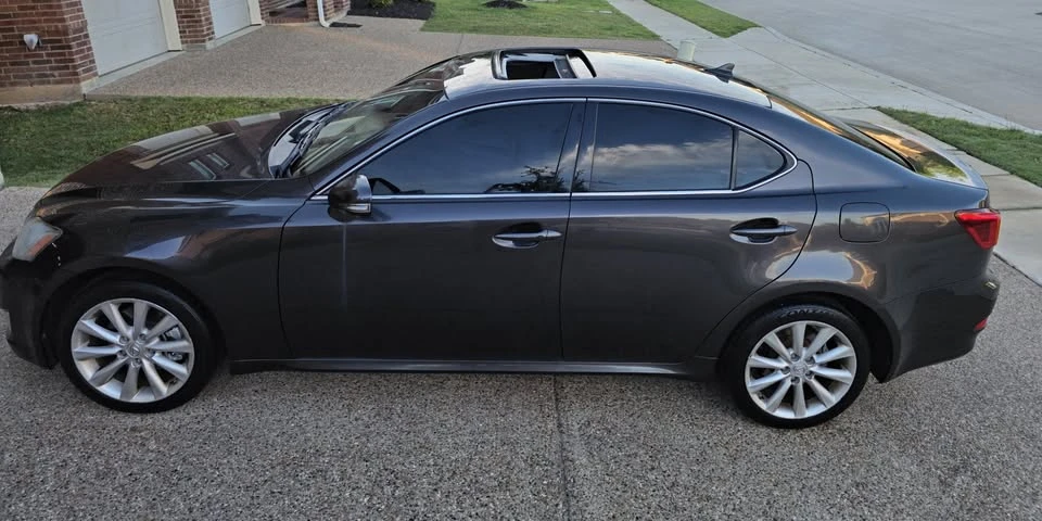 2010 Lexus IS 2nd Gen - Image 17 of 17