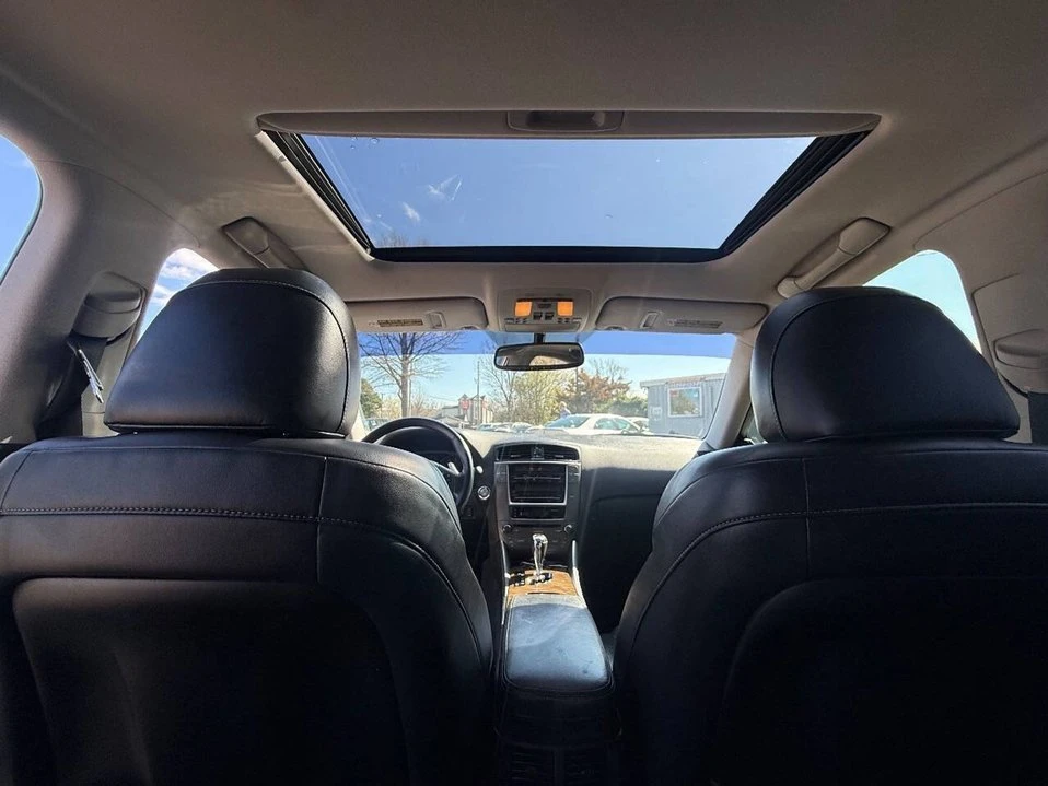 2010 Lexus IS 2nd Gen - Image 14 of 20