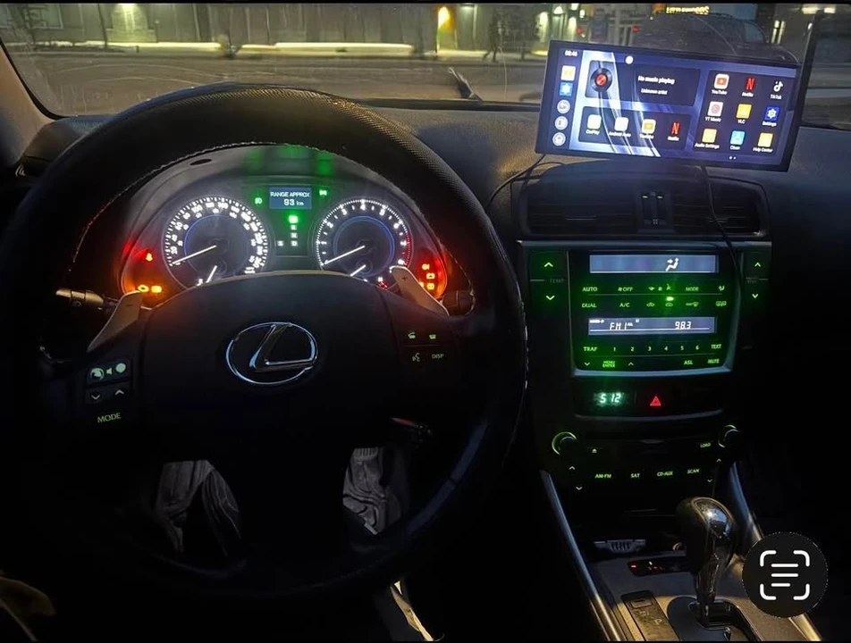 2010 Lexus IS 2nd Gen - Image 7 of 8
