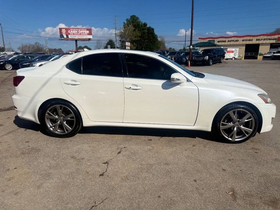 2010 Lexus IS 2nd Gen - Image 4 of 20