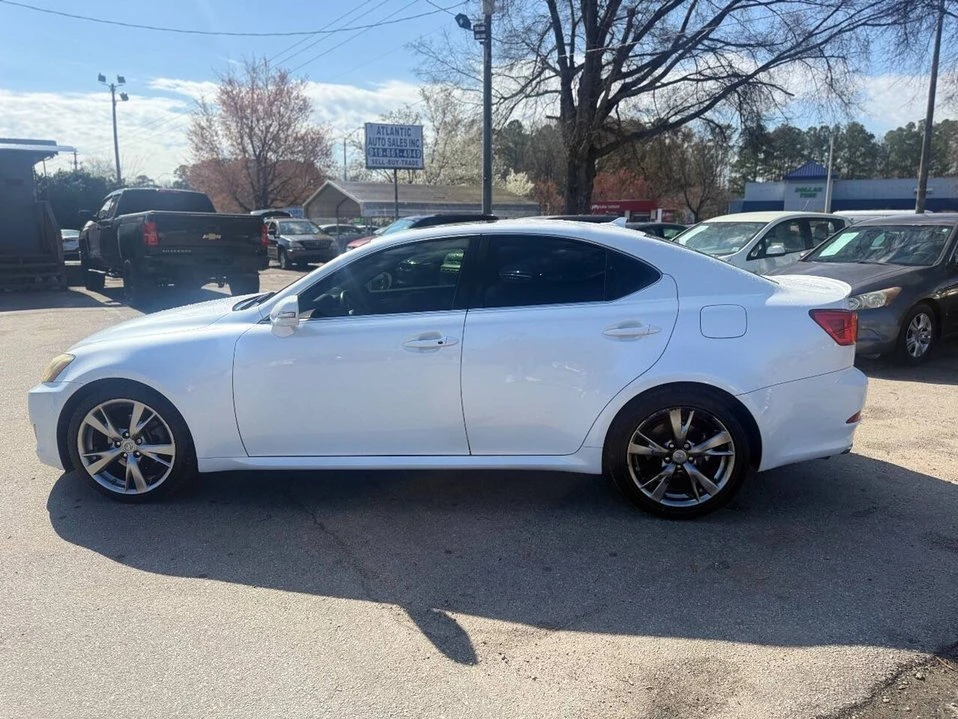 2010 Lexus IS 2nd Gen - Image 8 of 20
