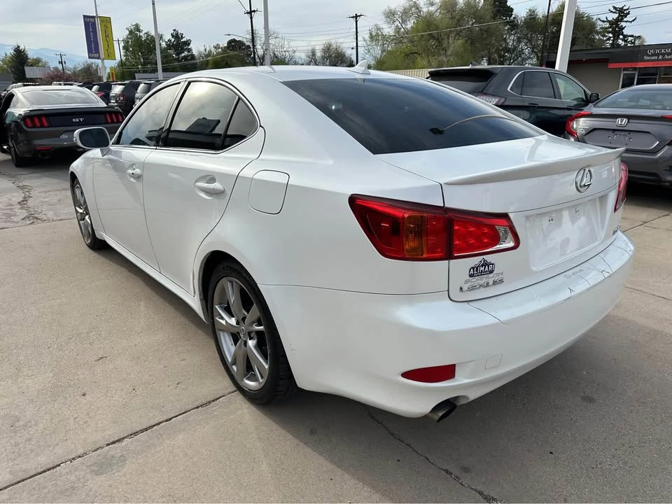 2010 Lexus IS 2nd Gen - Image 4 of 18