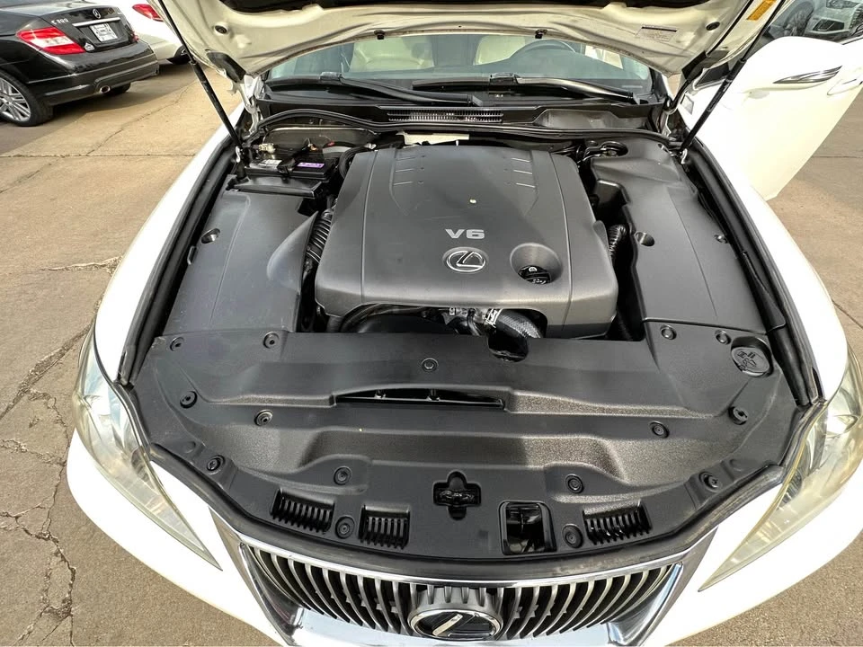 2010 Lexus IS 2nd Gen - Image 18 of 18