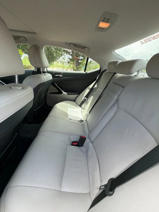 2010 Lexus IS 2nd Gen - Image 3 of 4