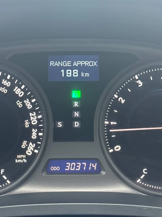2010 Lexus IS 2nd Gen - Image 9 of 10