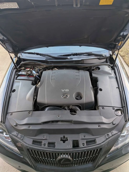 2010 Lexus IS 2nd Gen - Image 7 of 7