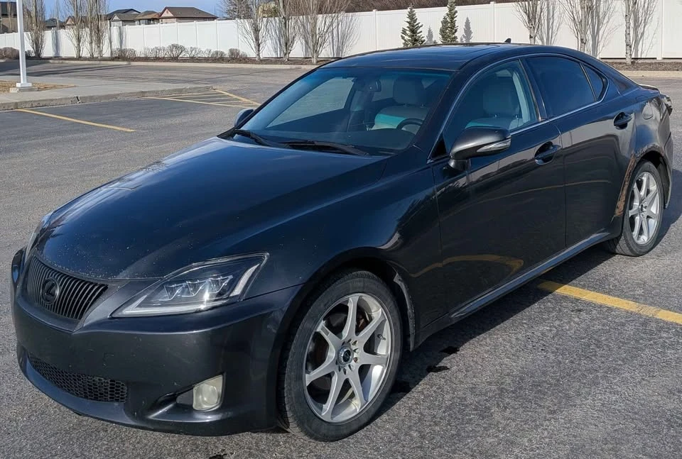 2010 Lexus IS 2nd Gen - Image 2 of 7