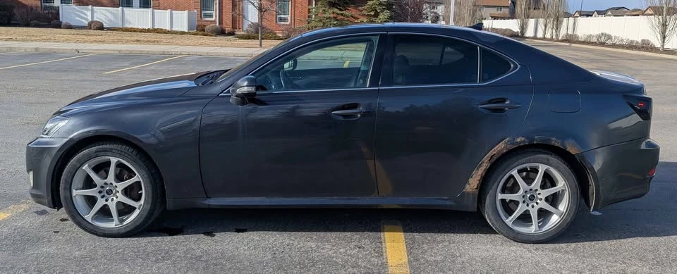2010 Lexus IS 2nd Gen - Image 3 of 7