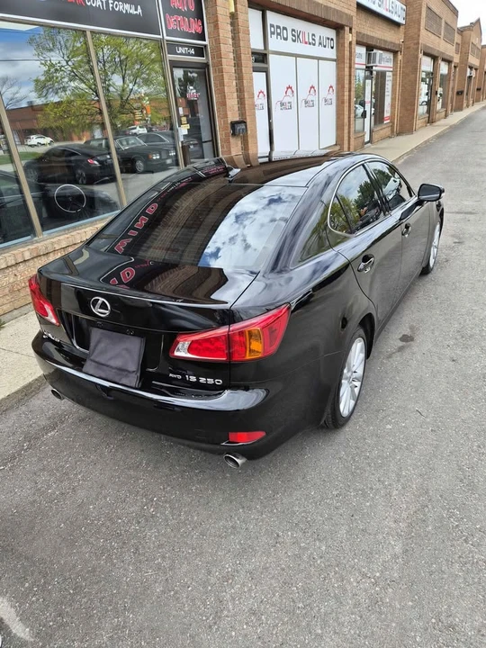 2010 Lexus IS 2nd Gen - Image 4 of 6