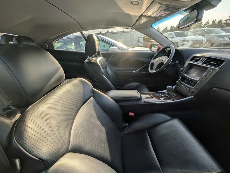2010 Lexus IS 2nd Gen - Image 5 of 5