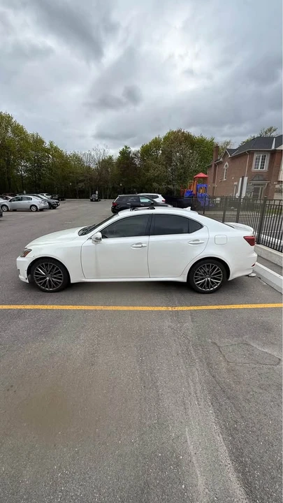 2010 Lexus IS 2nd Gen - Image 2 of 11