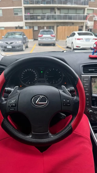 2010 Lexus IS 2nd Gen - Image 6 of 11