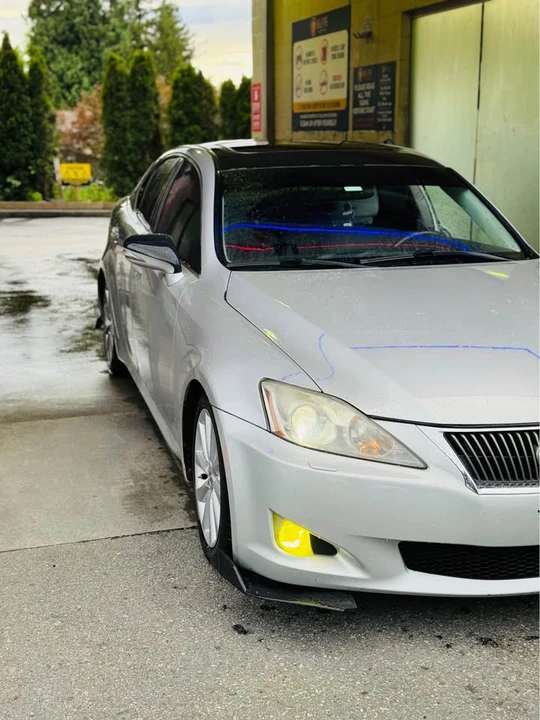 2010 Lexus IS 2nd Gen - Image 3 of 10