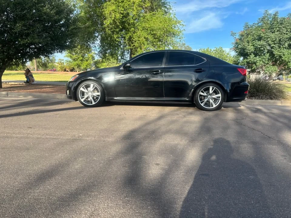 2010 Lexus IS 2nd Gen - Image 2 of 20