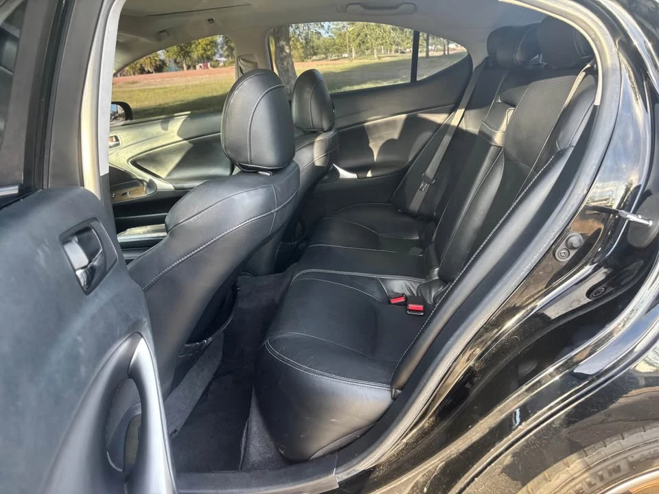 2010 Lexus IS 2nd Gen - Image 12 of 20