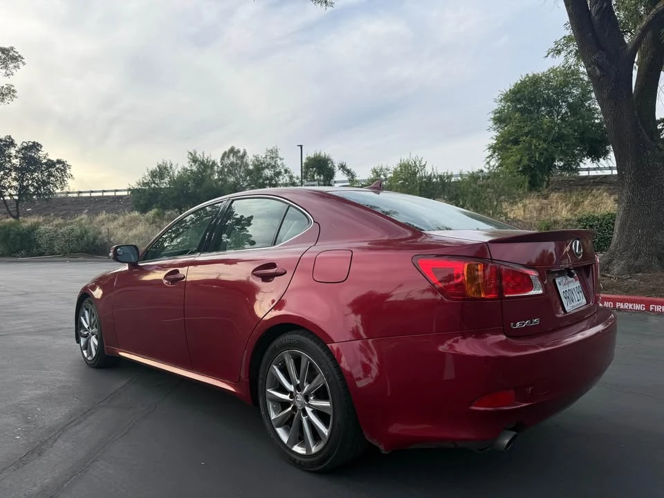2010 Lexus IS 2nd Gen - Image 13 of 14