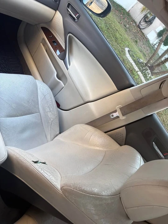 2010 Lexus IS 2nd Gen - Image 8 of 9
