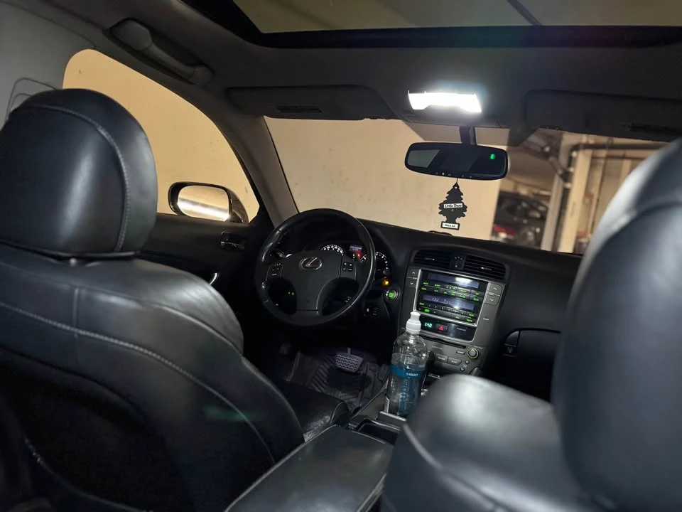 2010 Lexus IS 2nd Gen - Image 5 of 14