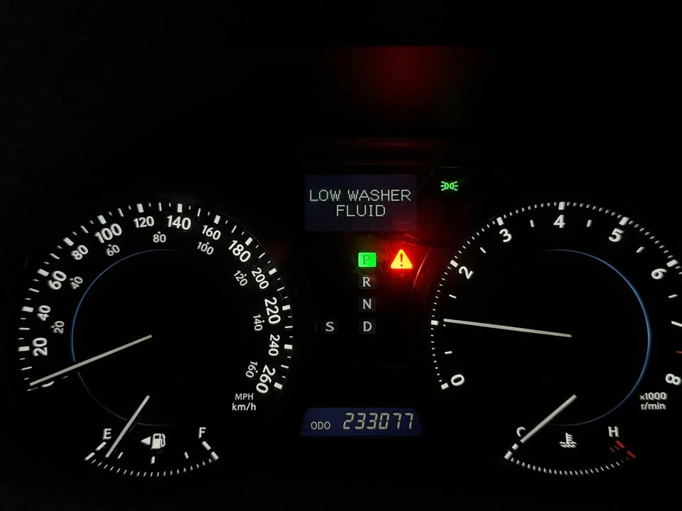 2010 Lexus IS 2nd Gen - Image 6 of 14