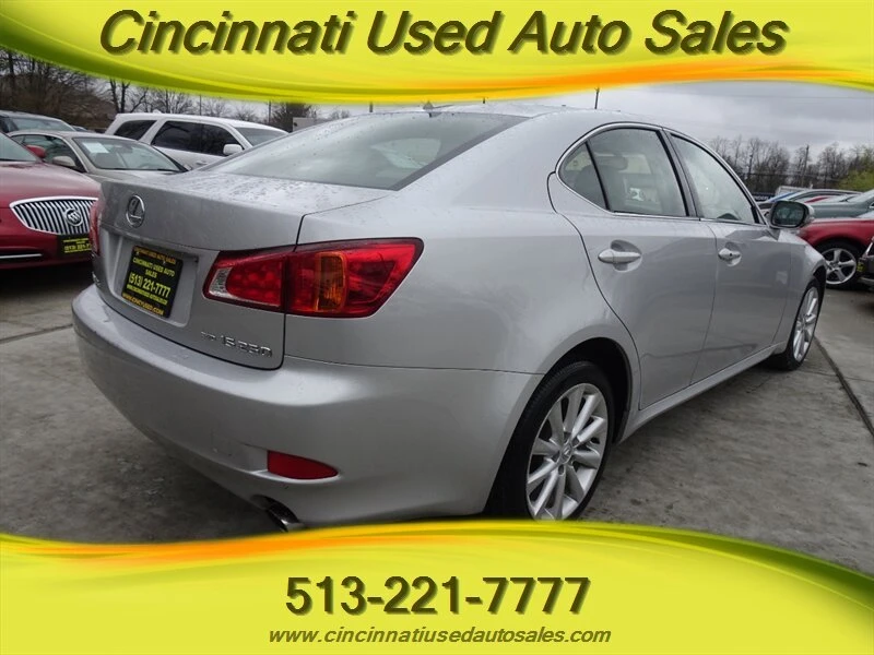 2010 Lexus IS 2nd Gen - Image 5 of 17