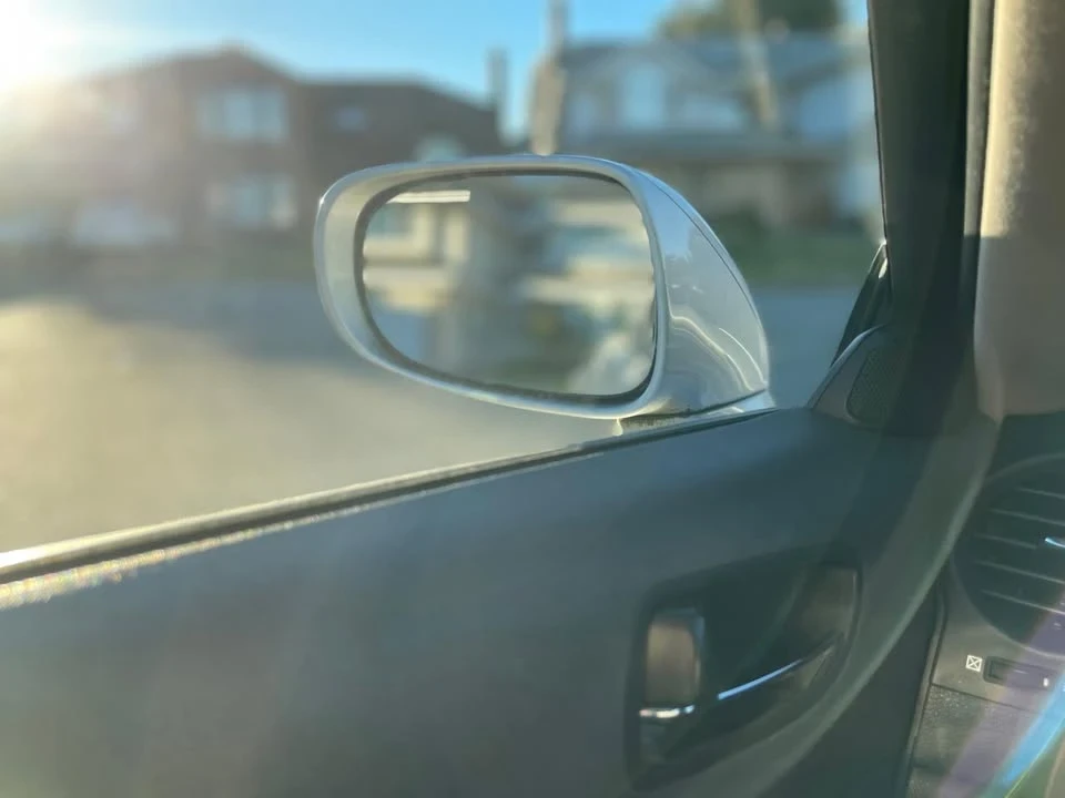 2010 Lexus IS 2nd Gen - Image 6 of 10