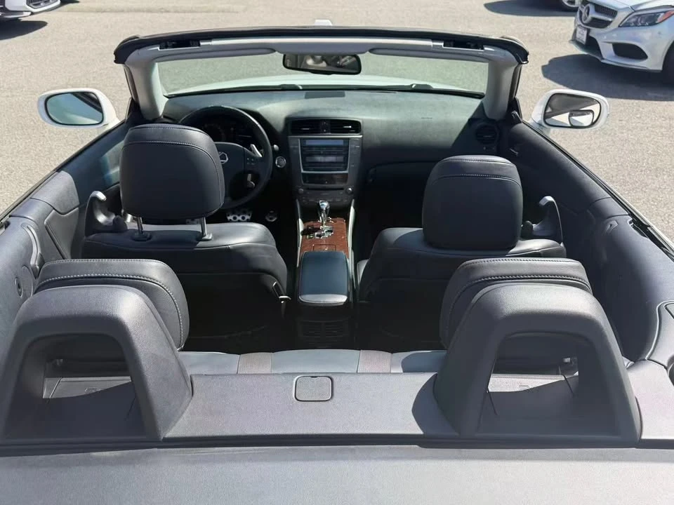 2010 Lexus IS 2nd Gen - Image 5 of 9