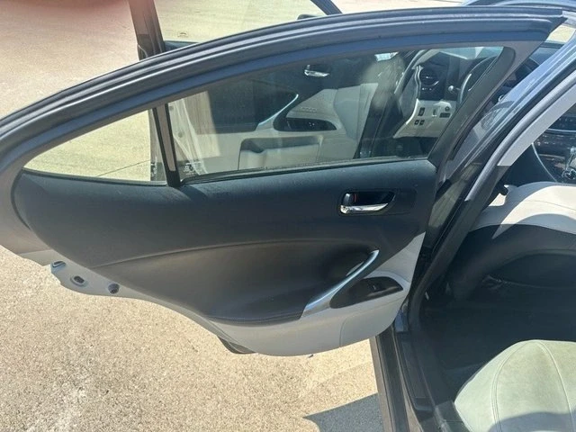 2010 Lexus IS 2nd Gen - Image 20 of 20