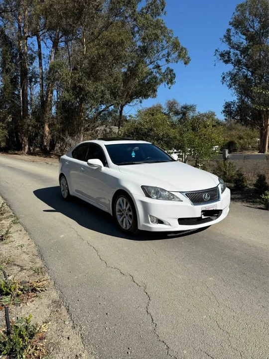 2010 Lexus IS 2nd Gen - Image 2 of 17