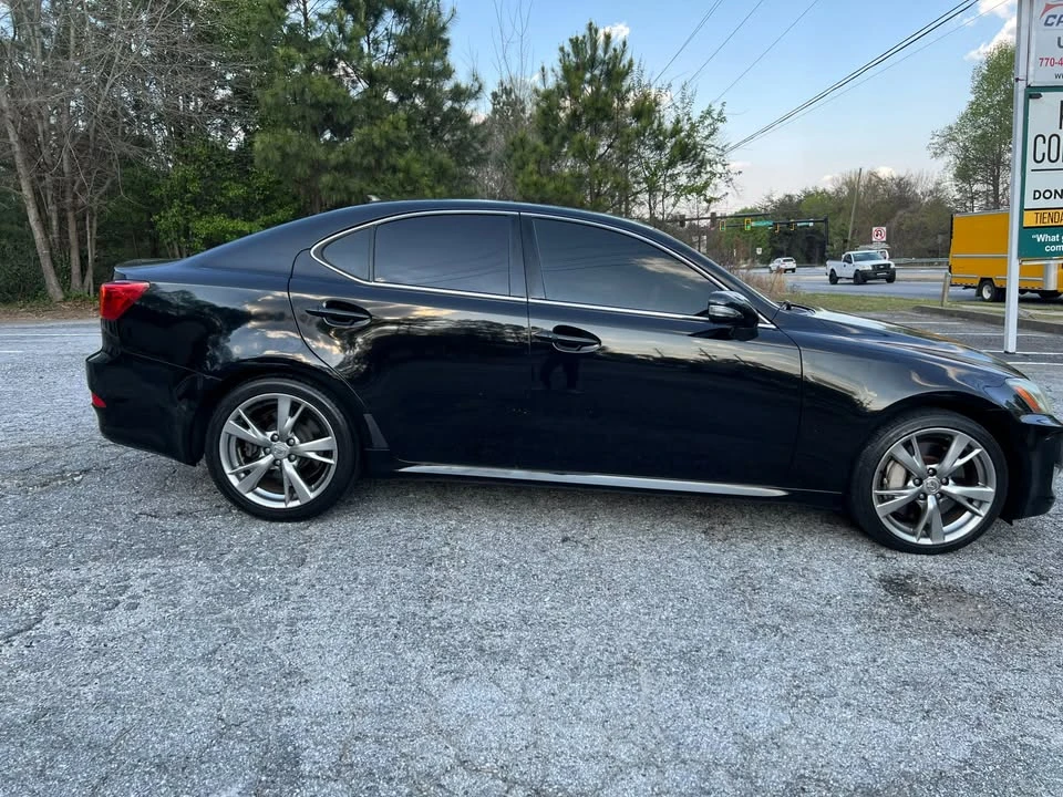 2010 Lexus IS 2nd Gen - Image 6 of 20