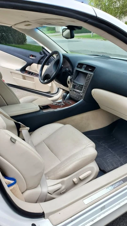 2010 Lexus IS 2nd Gen - Image 6 of 13