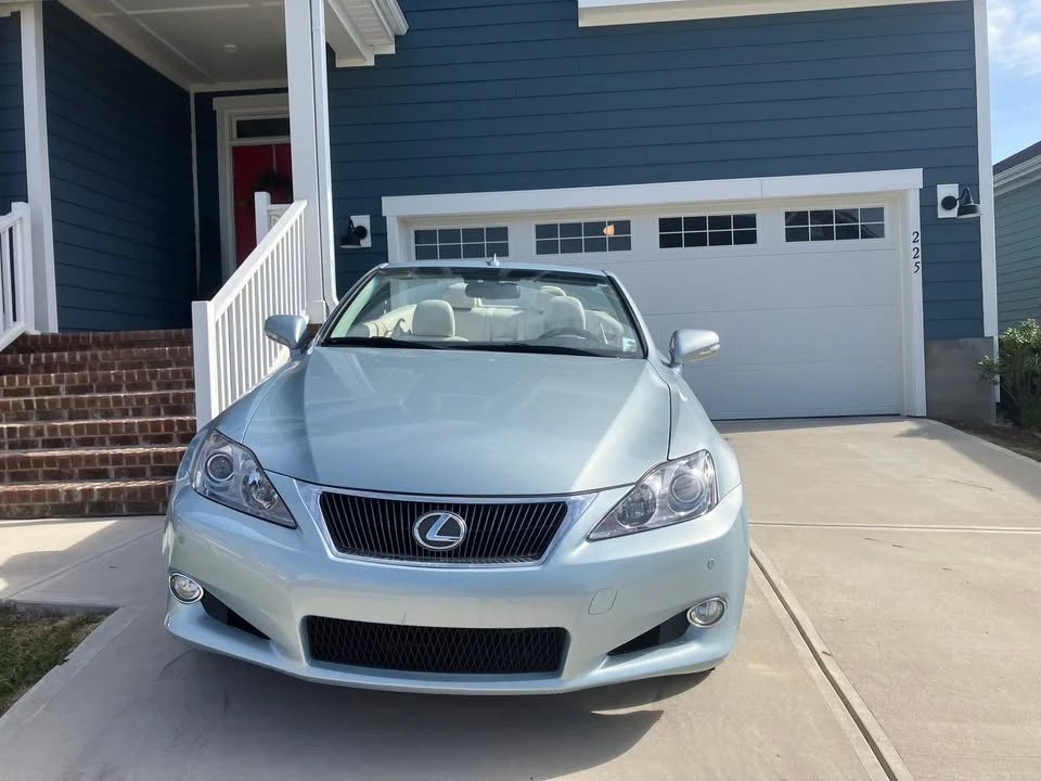 2010 Lexus IS 2nd Gen - Image 2 of 11