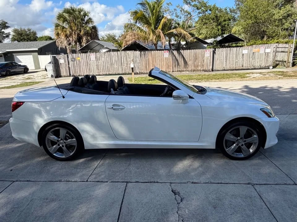 2010 Lexus IS 2nd Gen - Image 6 of 20