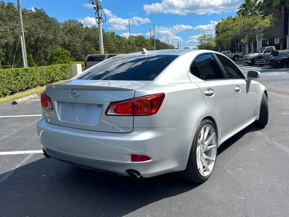 2010 Lexus IS 2nd Gen - Image 4 of 13