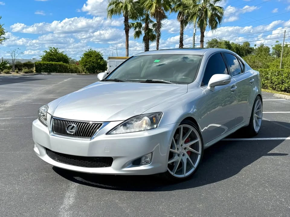 2010 Lexus IS 2nd Gen - Image 2 of 9