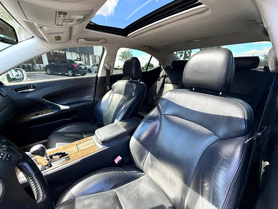 2010 Lexus IS 2nd Gen - Image 6 of 9