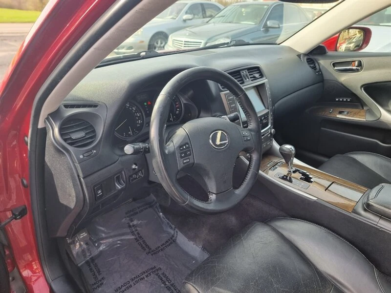2010 Lexus IS 2nd Gen - Image 9 of 19