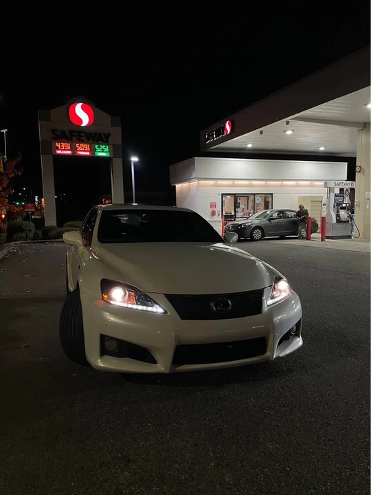 2010 Lexus IS F 2nd Gen - Image 3 of 11